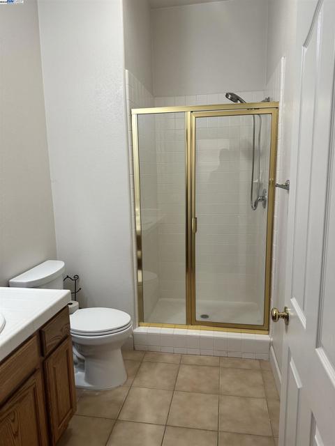 5090 Archcrest Way, Sacramento CA: https://media.crmls.org/mediaz/cff98df0-d901-4921-84d4-241f0254281a.jpg
