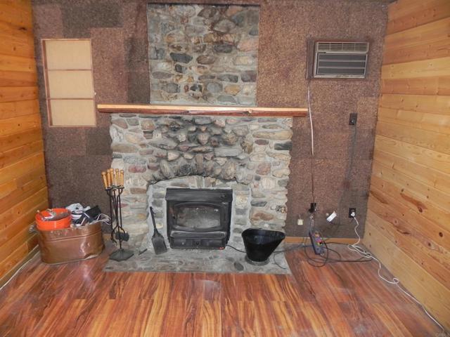 Detail Gallery Image 3 of 16 For 9150 #5 Pine Creek Rd, Pine Valley,  CA 91962 - 2 Beds | 2 Baths