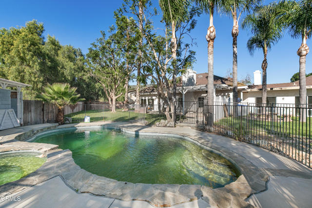 10240 Principe Place, Santa Rosa CA: https://media.crmls.org/mediaz/cffba2df-cd76-4b1f-8bd8-47bf06879f4c.jpg