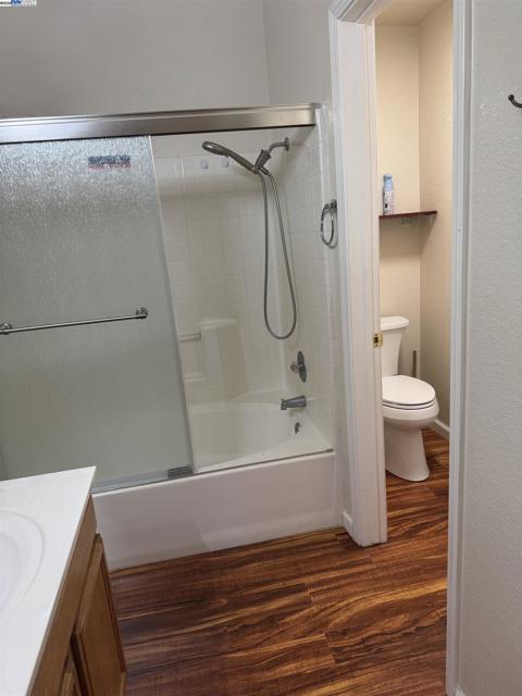 5325 Avante Lane, Salida CA: https://media.crmls.org/mediaz/cffc6873-f31a-4812-87e9-355557445ce3.jpg