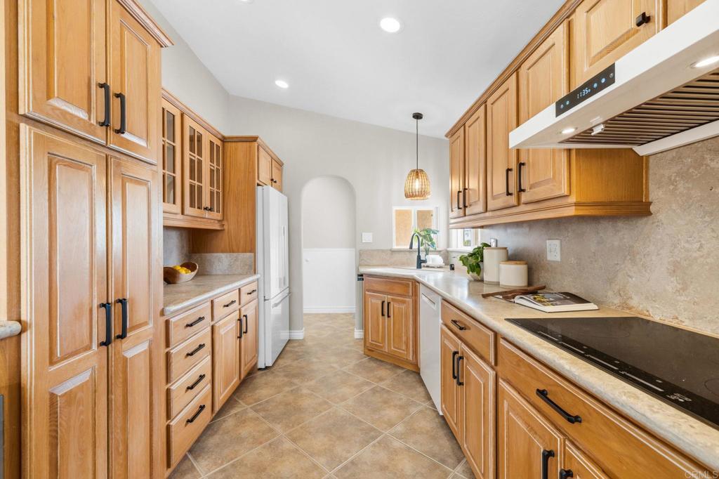 4259 Mount Henry - photo 7