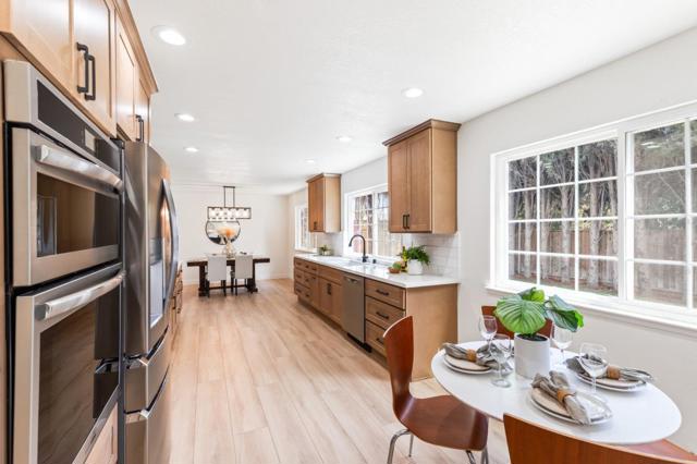 6517 Kaneko Drive, San Jose CA: https://media.crmls.org/mediaz/cffcedd2-c019-4820-a322-50075a800643.jpg