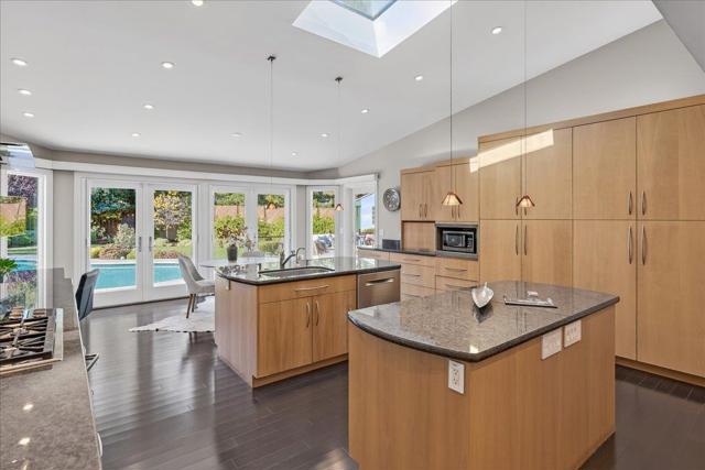 20802 SEVILLA Lane, Saratoga CA: https://media.crmls.org/mediaz/cffcf84d-fdec-4d4e-93c4-3aaa310784c1.jpg