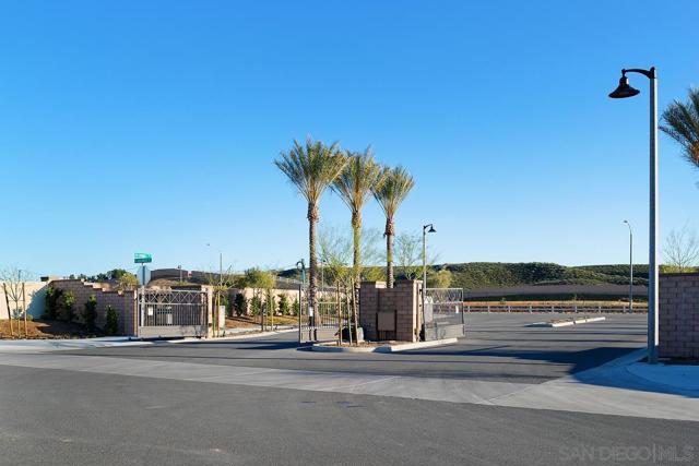 32082 Sedge Way, Temecula CA: https://media.crmls.org/mediaz/cffe5be4-5a42-4530-8b3d-b9eb1354aba0.jpg