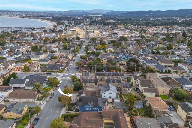 739 W Franklin Street, Monterey CA: https://media.crmls.org/mediaz/cffef430-a972-404e-8cb9-9b0aa2e6c9ba.jpg