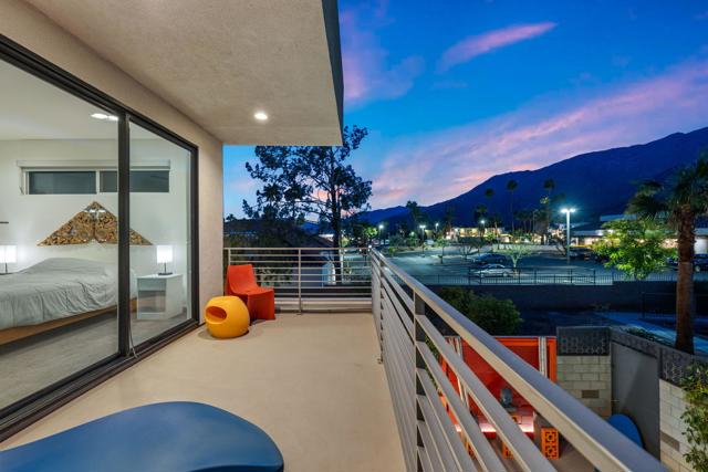 2691 Paragon Loop, Palm Springs CA: https://media.crmls.org/mediaz/cfff0407-c712-41a5-aea8-14e0f6b20c65.jpg