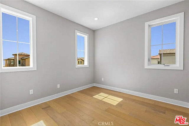 20517 W Deer Grass Court, Porter Ranch CA: https://media.crmls.org/mediaz/d0011db2-17cf-4ed8-9de0-cb68cbeade66.jpg