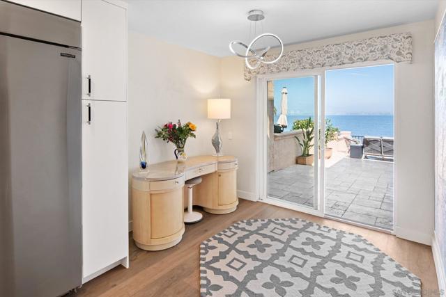 89 Tunapuna Ln, Coronado CA: https://media.crmls.org/mediaz/d001f81a-eb67-42e7-9cf7-14058ac8e1ed.jpg