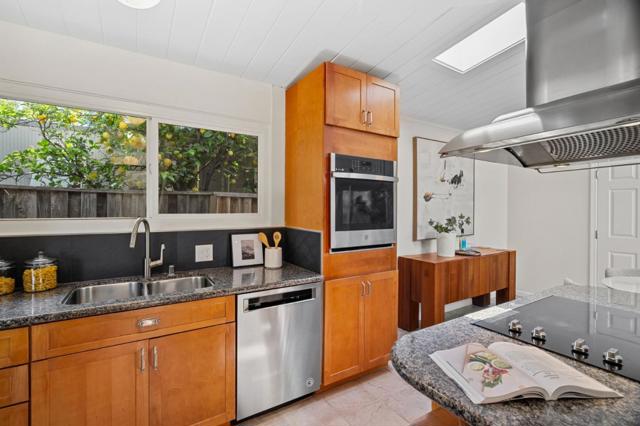 1472 Kingfisher Way, Sunnyvale CA: https://media.crmls.org/mediaz/d0025e44-750d-4df7-9d30-10f1e5334f65.jpg