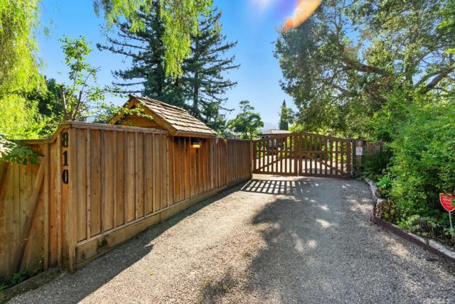 810 Glencrag Way, Woodside CA: https://media.crmls.org/mediaz/d00285e6-2732-46f6-a3d1-ffe0bef993eb.jpg