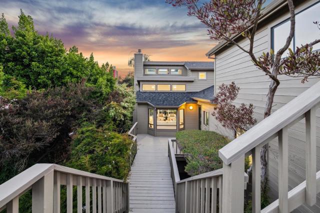 389 Avenue Granada, El Granada CA: https://media.crmls.org/mediaz/d0028b43-6c63-43a7-9515-0e17df343553.jpg