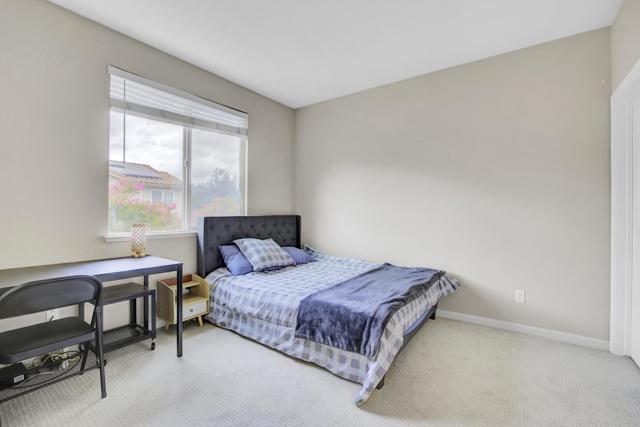 7934 Spanish Oak Circle, Gilroy CA: https://media.crmls.org/mediaz/d0029656-6166-433c-81c1-d16484c7f8ef.jpg