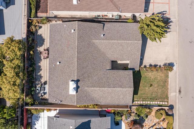 855 Mosswood Lane, Millbrae CA: https://media.crmls.org/mediaz/d0036d15-d43b-44e8-ac49-4d36eb990c48.jpg