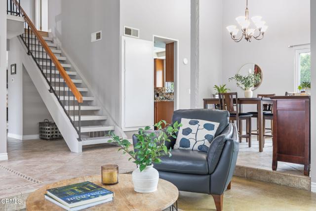 9542 Halifax Street, Ventura CA: https://media.crmls.org/mediaz/d003fc1a-7c7c-4f58-b71b-761b0e737581.jpg