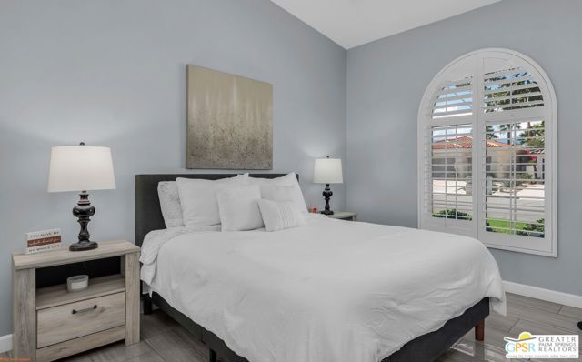 38610 Desert Mirage Drive, Palm Desert CA: https://media.crmls.org/mediaz/d00531e1-c12c-4812-99a3-b0da70f59665.jpg