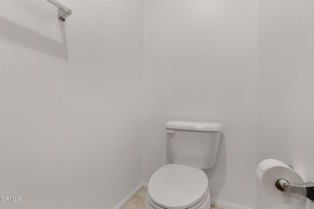 https://media.crmls.org/mediaz/d0055929-d303-4bf3-9e28-b289940ca4c0.jpg?preset=X-Large