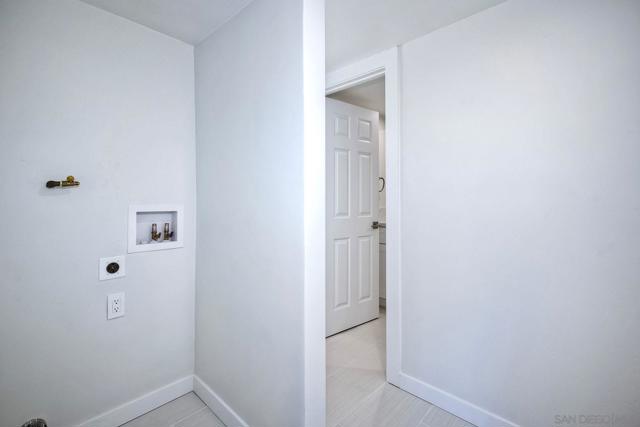 2680 L St, San Diego CA: https://media.crmls.org/mediaz/d00668bc-294a-4402-b638-60b6b4906f52.jpg