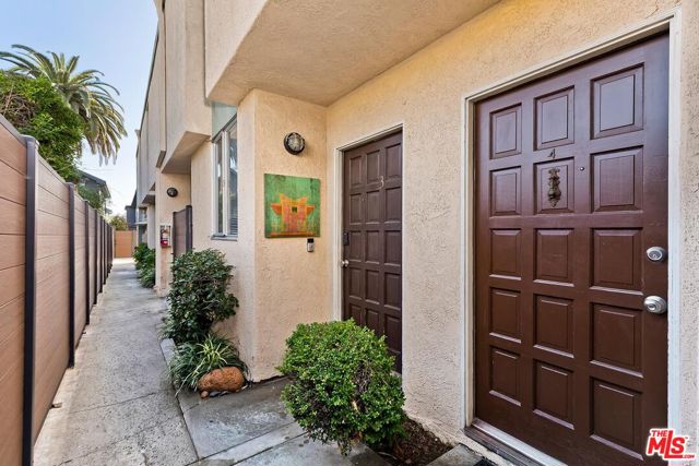 717 Copeland Court, 4 photo 7