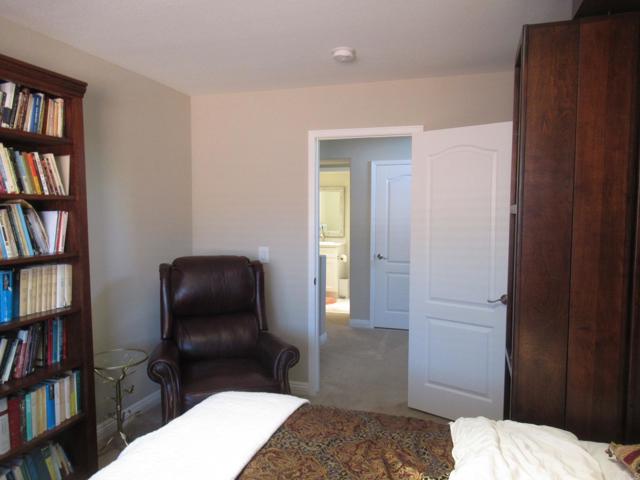 Detail Gallery Image 15 of 44 For 4631 Cyrus Way, Oceanside,  CA 92056 - 3 Beds | 3 Baths