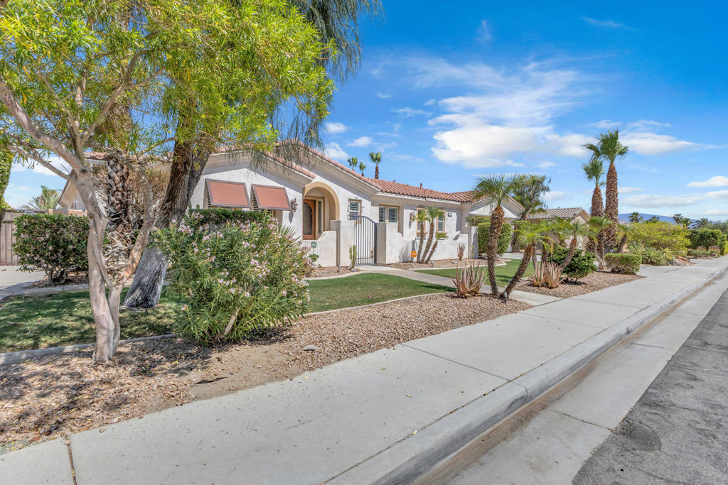 2250 N Hermosa Drive