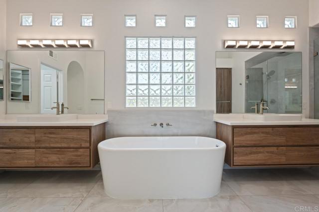 Detail Gallery Image 36 of 75 For 2327 Falkirk Row, La Jolla,  CA 92037 - 3 Beds | 3/1 Baths