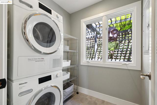 260 Alvarado Rd, Berkeley CA: https://media.crmls.org/mediaz/d0092c41-7160-4010-bbb4-23ce3c8e8d4b.jpg