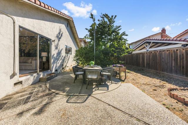 1612 Peachwood Drive, San Jose CA: https://media.crmls.org/mediaz/d00abe0b-2d5b-40c0-bf46-f1ac0a4b0858.jpg