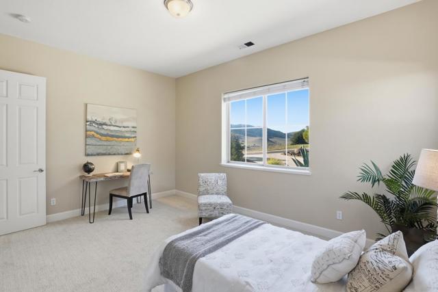 979 Via Rodriguez, San Juan Bautista CA: https://media.crmls.org/mediaz/d00c30bc-f00a-440e-8823-1851ee4e99d9.jpg