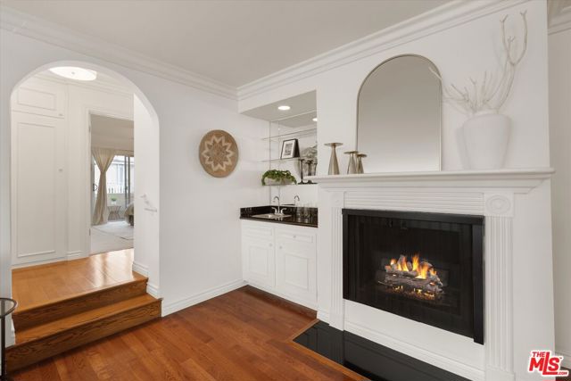 1021 5th Street, 107 photo 4