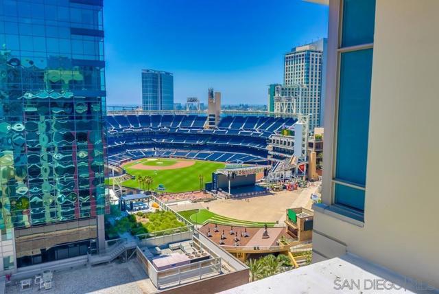 427 9th Ave, San Diego CA: https://media.crmls.org/mediaz/d00d83a0-08e6-46b9-8dc5-150879c34311.jpg