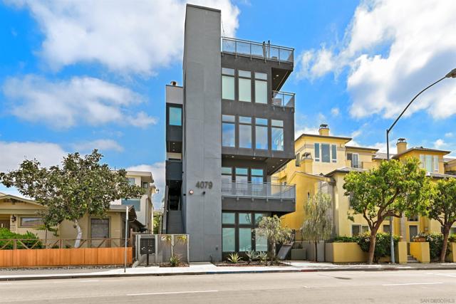 4079 1st Ave, San Diego CA: https://media.crmls.org/mediaz/d00ee381-02c4-4d40-a5b1-d6d621685722.jpg