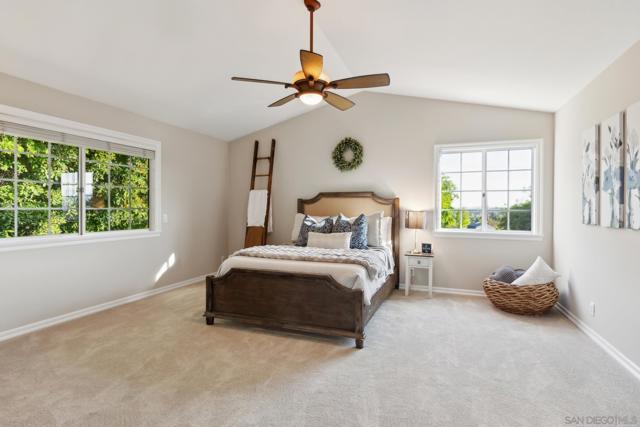 Image 10 of 40 For 805 Sol Vista Glen