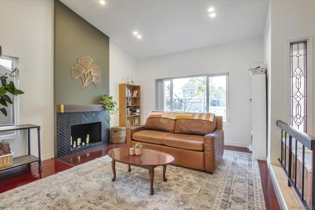 Image 5 of 50 For 3942 Catamarca Dr