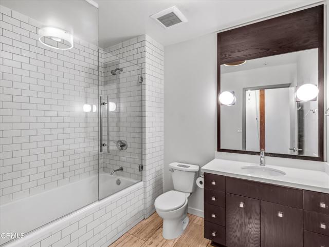 Detail Gallery Image 25 of 40 For 527 Molino St #110,  Los Angeles,  CA 90013 - 2 Beds | 1/1 Baths