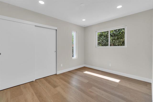 13070 Roundup Ave, San Diego CA: https://media.crmls.org/mediaz/d0114bbb-5a9c-44b2-a02c-4e0febdb47ef.jpg