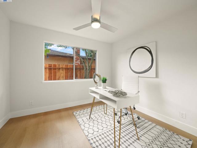 425 Lexington Dr, Vallejo CA: https://media.crmls.org/mediaz/d0122392-c086-4e7c-8b67-dfaa732ac1b1.jpg