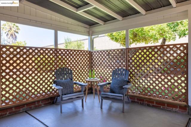 2234 Lobert St, Castro Valley CA: https://media.crmls.org/mediaz/d01292a5-1af7-4992-ac63-f762828548b9.jpg