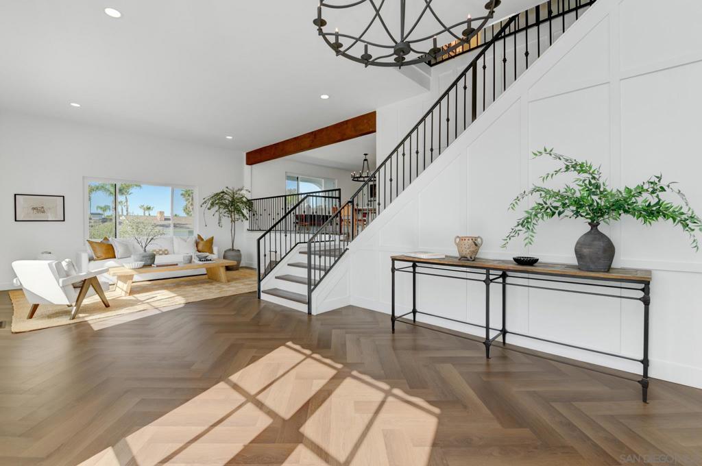 2904 Levante St - photo 5