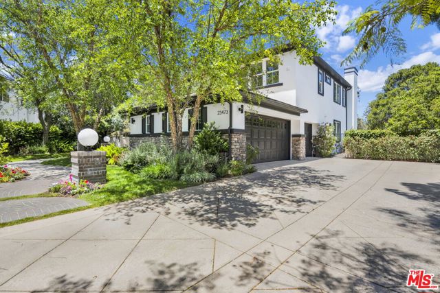 23473 Palm Drive, Calabasas CA: https://media.crmls.org/mediaz/d012f008-4176-44a9-b63e-f68fe257b3b8.jpg
