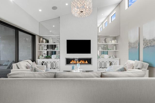 33 Medina Way, Rancho Mirage CA: https://media.crmls.org/mediaz/d013378d-c830-4df9-899d-d287e5aedbb9.jpg