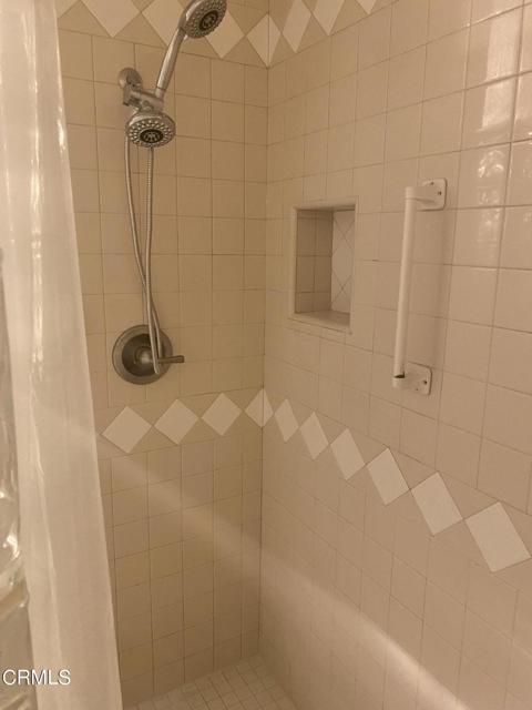 Detail Gallery Image 11 of 18 For 17109 Village 17, Camarillo,  CA 93012 - 2 Beds | 2 Baths