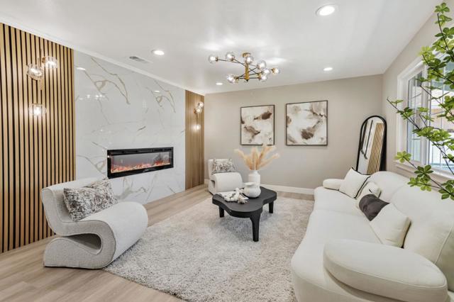 905 S Capitol Avenue, San Jose CA: https://media.crmls.org/mediaz/d013b98c-eefb-4884-bab0-0e27c5c87b03.jpg