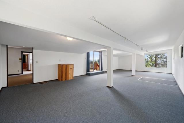 1315 Sunset Ridge Road, Los Gatos CA: https://media.crmls.org/mediaz/d0145f5b-cbc8-46d8-9567-8eeadb9f55f7.jpg