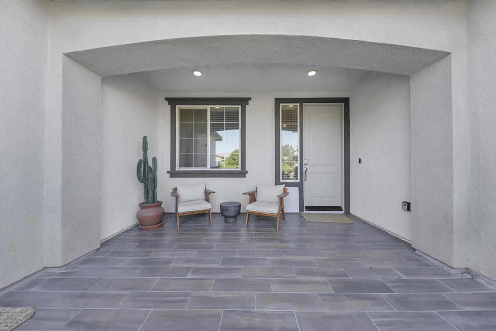 MLS #219137768DA image #4