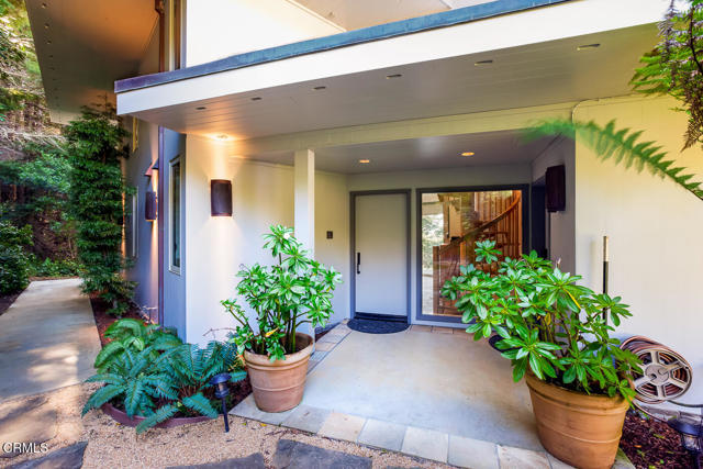 43850 Buckhorn Cove E Road, Little River CA: https://media.crmls.org/mediaz/d0155ede-fcf1-45c3-af88-18951af9ef7e.jpg