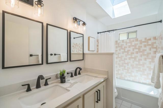 54 Buckelew Street, Sausalito CA: https://media.crmls.org/mediaz/d01588af-4baa-4e5b-845c-335d159b4322.jpg