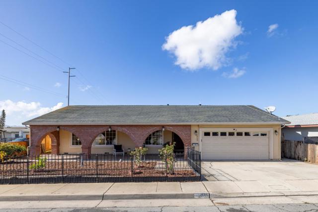 1809 Soto Street, Seaside CA: https://media.crmls.org/mediaz/d018553a-31ef-4e66-834c-079bca5966ab.jpg