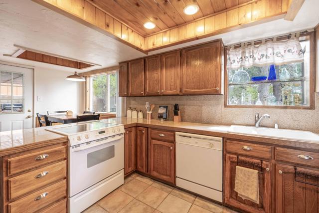 39935 Trail Of The Whispering Pines, Big Bear, CA 92315