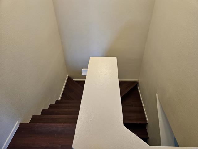 4558 Northern Moon Way, San Diego CA: https://media.crmls.org/mediaz/d018e760-bb19-4f5d-b755-213c33fa2e62.jpg