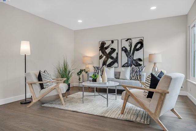 36517 Cherry St, Newark CA: https://media.crmls.org/mediaz/d019abb0-15a0-4474-ba86-61d76ce8b55b.jpg